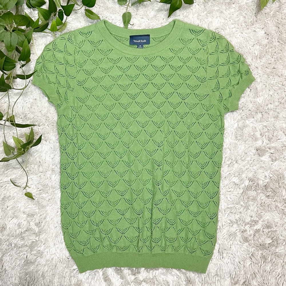 ModCloth Pointelle Green Short Sleeve Sweater Size Medium